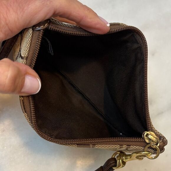 Coach Jacquard Signature Suede Stripe Grommet Clutch Wristlet - Picture 14 of 14